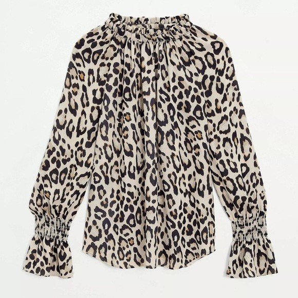 Loft Leopard Print Bell Cuff Blouse Sz. XS Petite - Picture 2 of 11